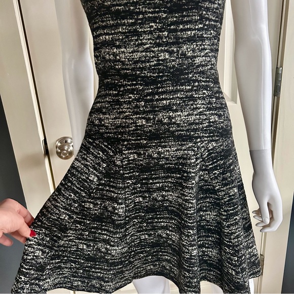 Banana Republic Abstract Racerback Drop Waist Fit and Flare Mini Dress - Picture 5 of 12